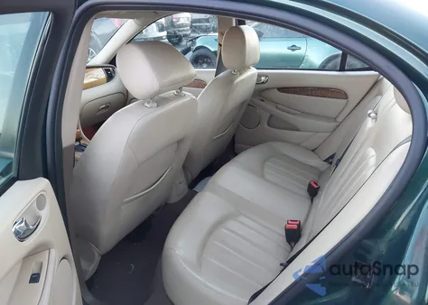 2005 Jaguar X-Type 3.0 из США, поврежденный, VIN SAJWA51AX5WE62294